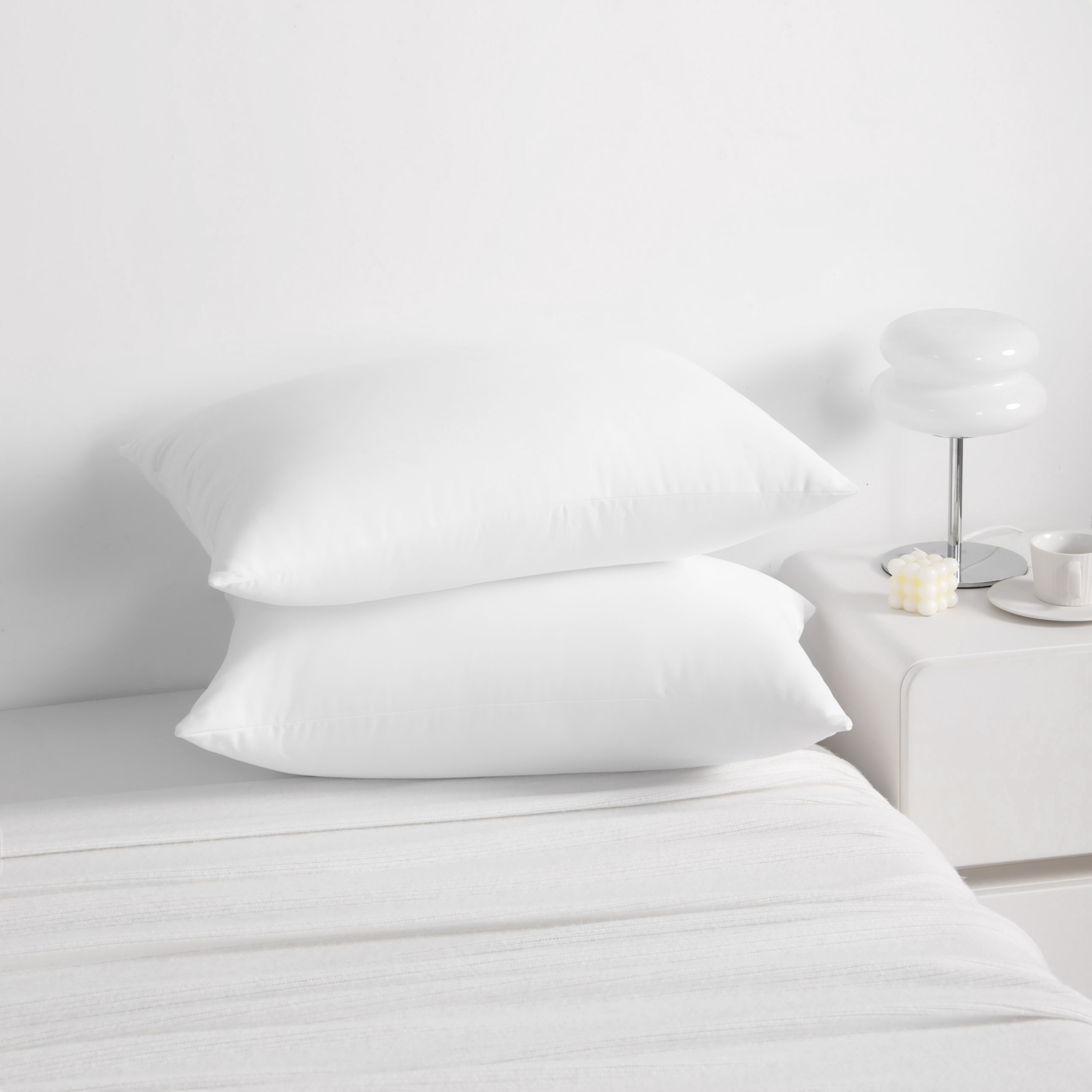 Lorviah Set of 2 Queen Size Bed Pillows, Machine Washable and Soft